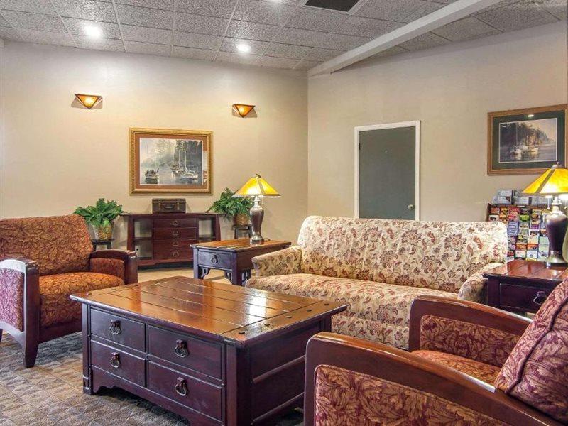 Quality Inn & Suites At Coos Bay North Bend Εξωτερικό φωτογραφία